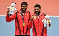 Rohan Bopanna/Divij Sharan (70) (IND)