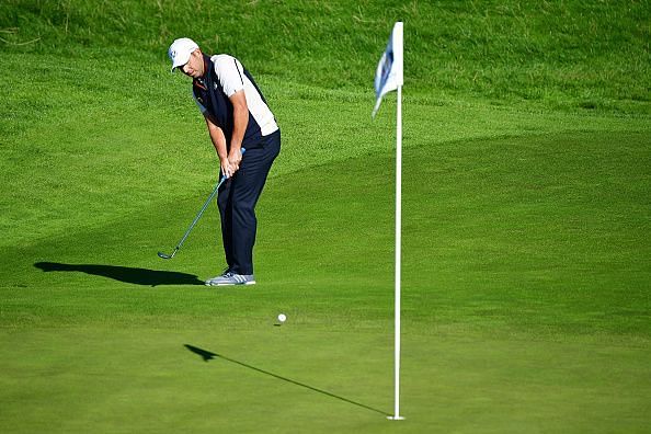 गोल्फ़ खेल की जानकारी: इतिहास, नियम, कितने खिलाड़ी होते हैं, गोल्फ कोर्स की लम्बाई चौड़ाई