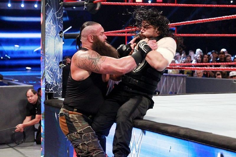 Strowman vs. Reigns
