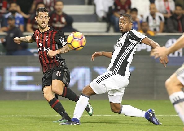 AC Milan v Juventus FC - 2016 Italian Super Cup