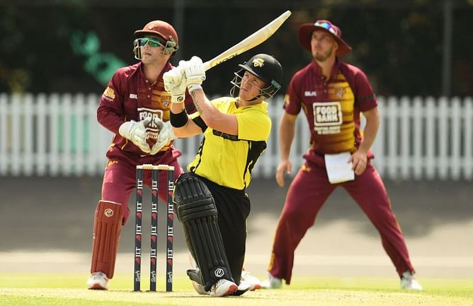 D'Arcy Short smacks 23 sixes in record-breaking double century