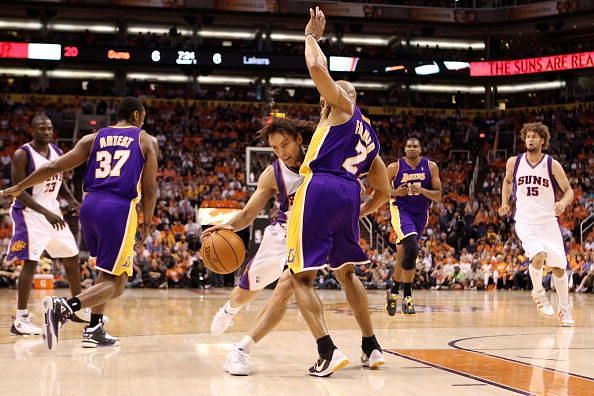 Los Angeles Lakers v Phoenix Suns, Game 4