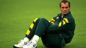 5 International Cricketers who have played for two countries