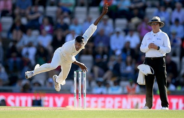 Angry fans lash out at Hardik Pandya on social media