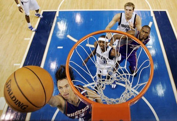 Phoenix Suns v Dallas Mavericks