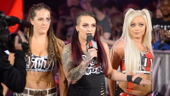 WWE Rumor Mill: [Watch] Liv Morgan legitimately knocked out by Brie Bella during Match