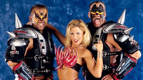 Sytch with the Road Warriors Hawk and Animal as LOD 2000.