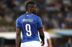 Twitter, Balotelli react to news of him being fined for being overweight