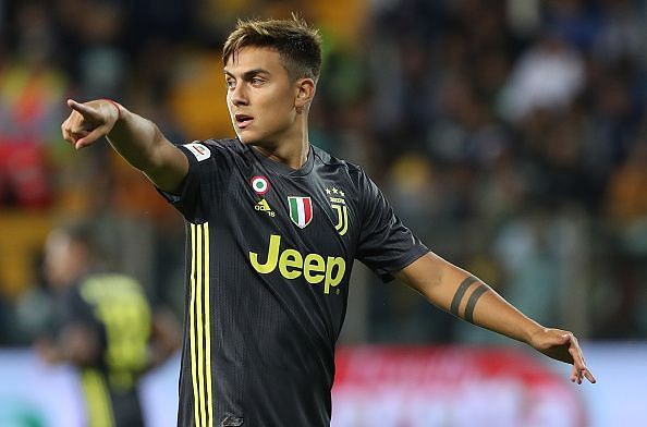 Reports: Manchester United target €120 million rated forward