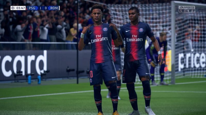 Neymar celebrating with Mbappe in FIFA 19.