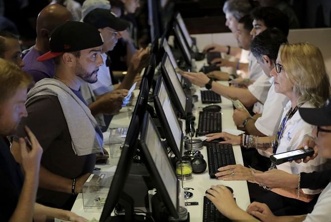 Republicans favor new federal regulation on sports gambling