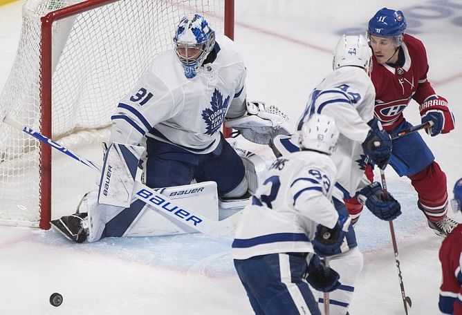 NHL goalie equipment continues to shrink, premium on scoring