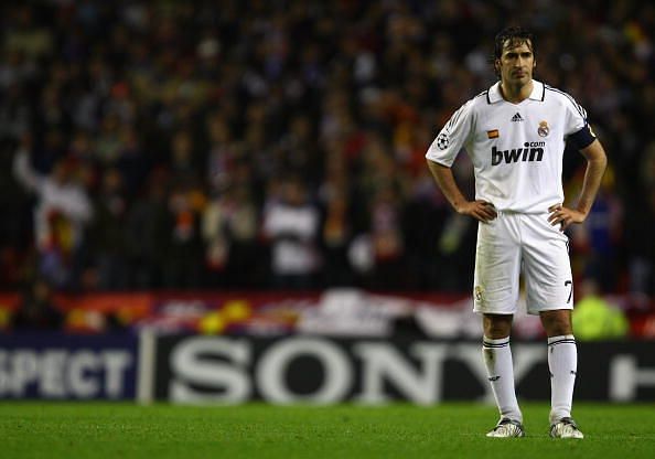 4 football players who have never received a red card