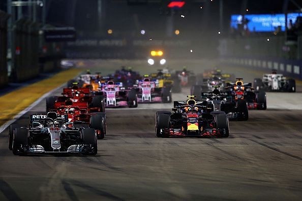 Singapore GP: Twitter reacts as Hamilton wins the night race