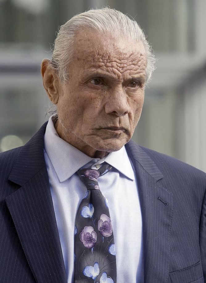 Judge throws out lawsuit by ex-wrestlers over concussions