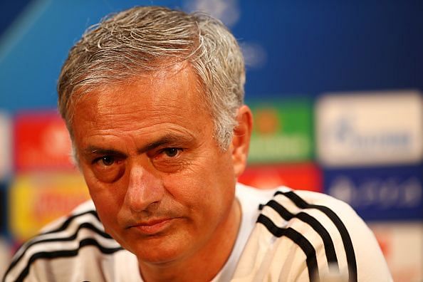 Opinion: Manchester United need to quickly sack Jose Mourinho, and hire Zinedine Zidane