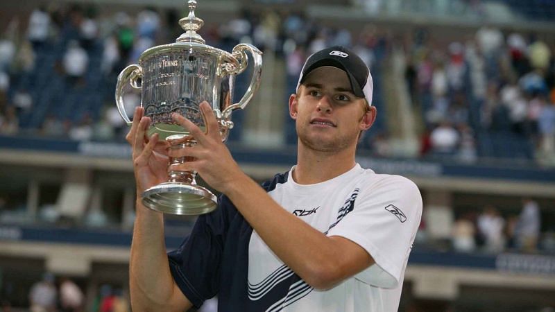 Andy Roddick after winning the 2003 US Open trophy