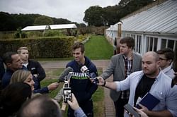 Seahawks' Dickson wants to turn heads in England