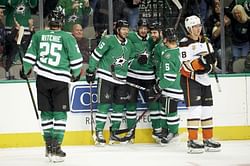 Dickinson scores twice in night of 1sts, Stars top Ducks 5-2