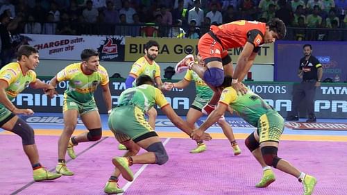 Pawan Kumar's thunderous show enabled the Bulls to a thrilling win