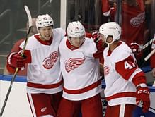 Nyquist scores winner in OT, Red Wings beat Panthers 4-3
