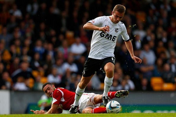 Tom Pope will be hoping to inspire an FA Cup upset