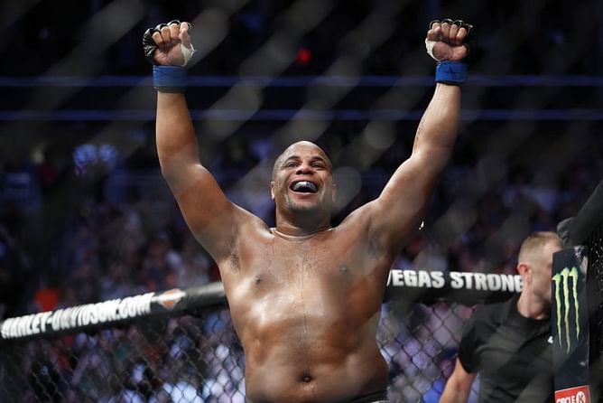 Cormier says 'respect' made him turn down Miocic rematch
