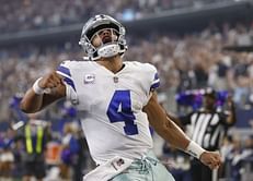 Prescott, Cowboys pack punch with pass, rout Jaguars 40-7