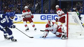 Johnson scores 3 goals, Lightning beat Hurricanes 4-2
