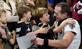 Record-breaking night brings out Brees' emotional side