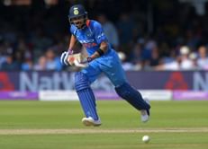 Twitter erupts as Virat Kohli becomes the fastest batsman to score 10000 ODI runs