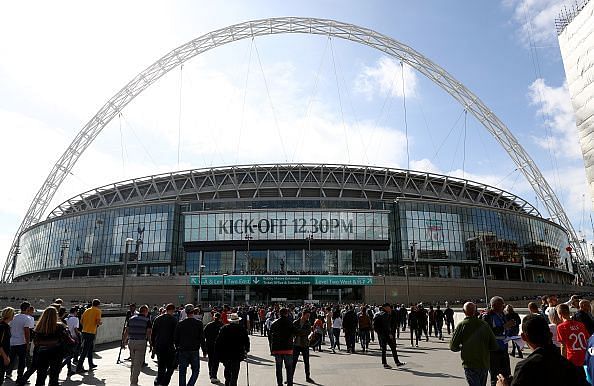 Tottenham Hotspur v Liverpool FC - Premier League