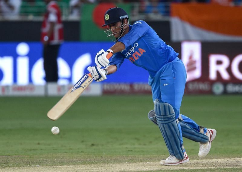 Perform or perish for Dhoni ?