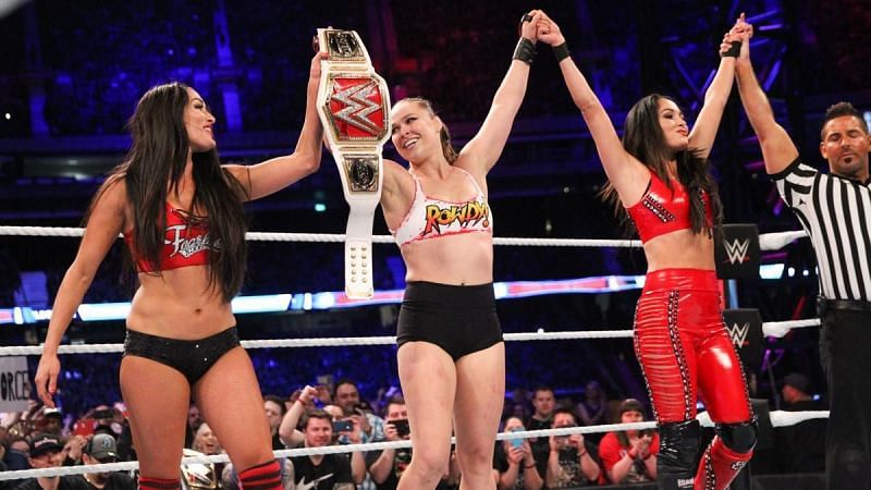 Ronda Rousey was made to look strong at Super Show-Down 
