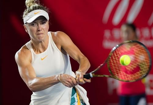 Elina Svitolina fires a fast return to Japan's Nao Hibino at the Prudential Hong Kong Tennis Open