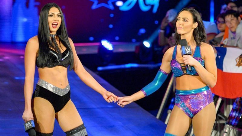 The IIconics are one of WWE&#039;s top women tag teams.