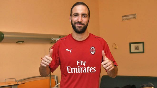 Higuain joined AC Milan this summer. (Image: Marca)