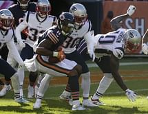 Brady throws 3 TDs, Patriots hang on to beat Bears 38-31