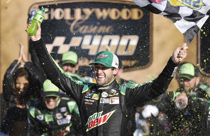 Chase Elliott on a hot streak and eyeing NASCAR championship