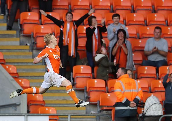 Cullen celebrates a goal