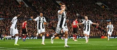 Fans celebrate as Juventus defeat Manchester United 1-0