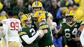 Rodgers inspires late Packers comeback