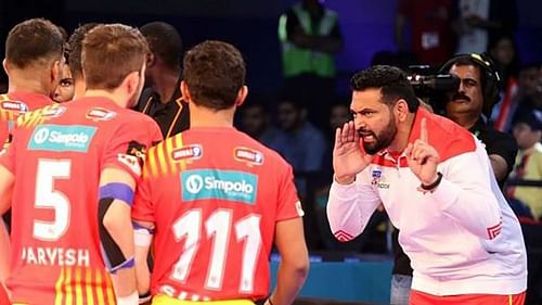 Manpreet Singh, the coach of Gujarat Fortunegiants