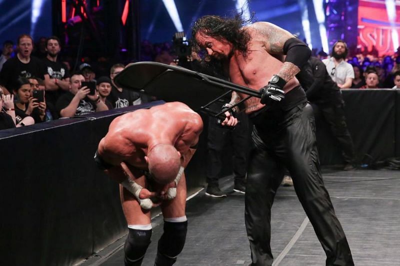 The Undertaker &amp; Triple H faced off in a no disqualification match in the main event of Super Showdown.