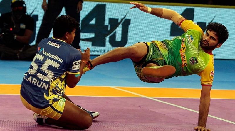 Can Pardeep Narwal get another Super-10 in his match against the Yoddhas?