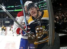 Price, Canadiens blank Bruins, 3-0
