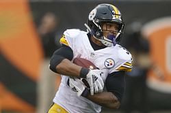 Steelers ready to plow forward with - or without - Bell