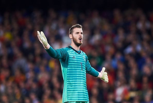 Premier League transfer news: United make €100 million bid for De Gea replacement and more - October 16, 2018
