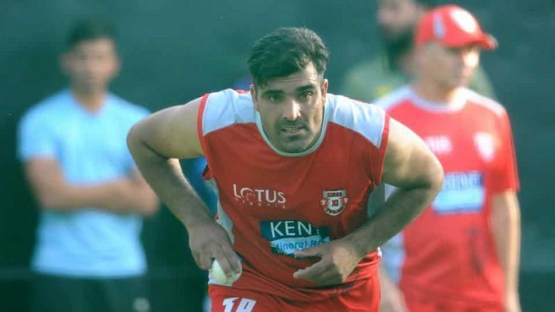 Manzoor Dar in a training session for KXIP