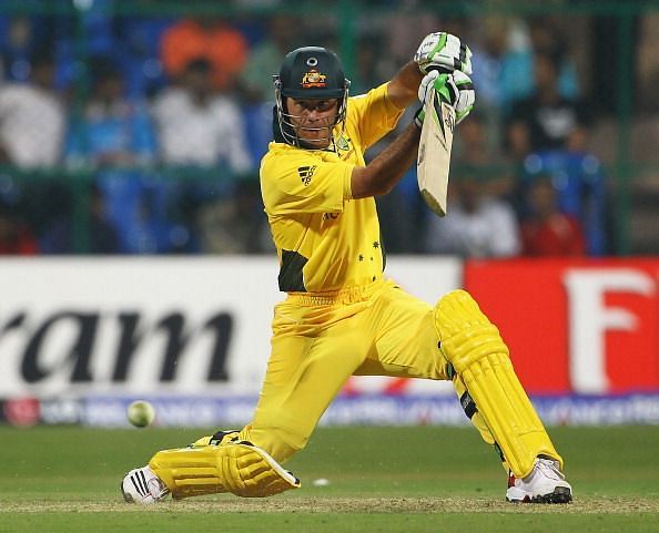 Ricky Ponting is the only Aussie cricketer to get to 10000 runs in ODIs